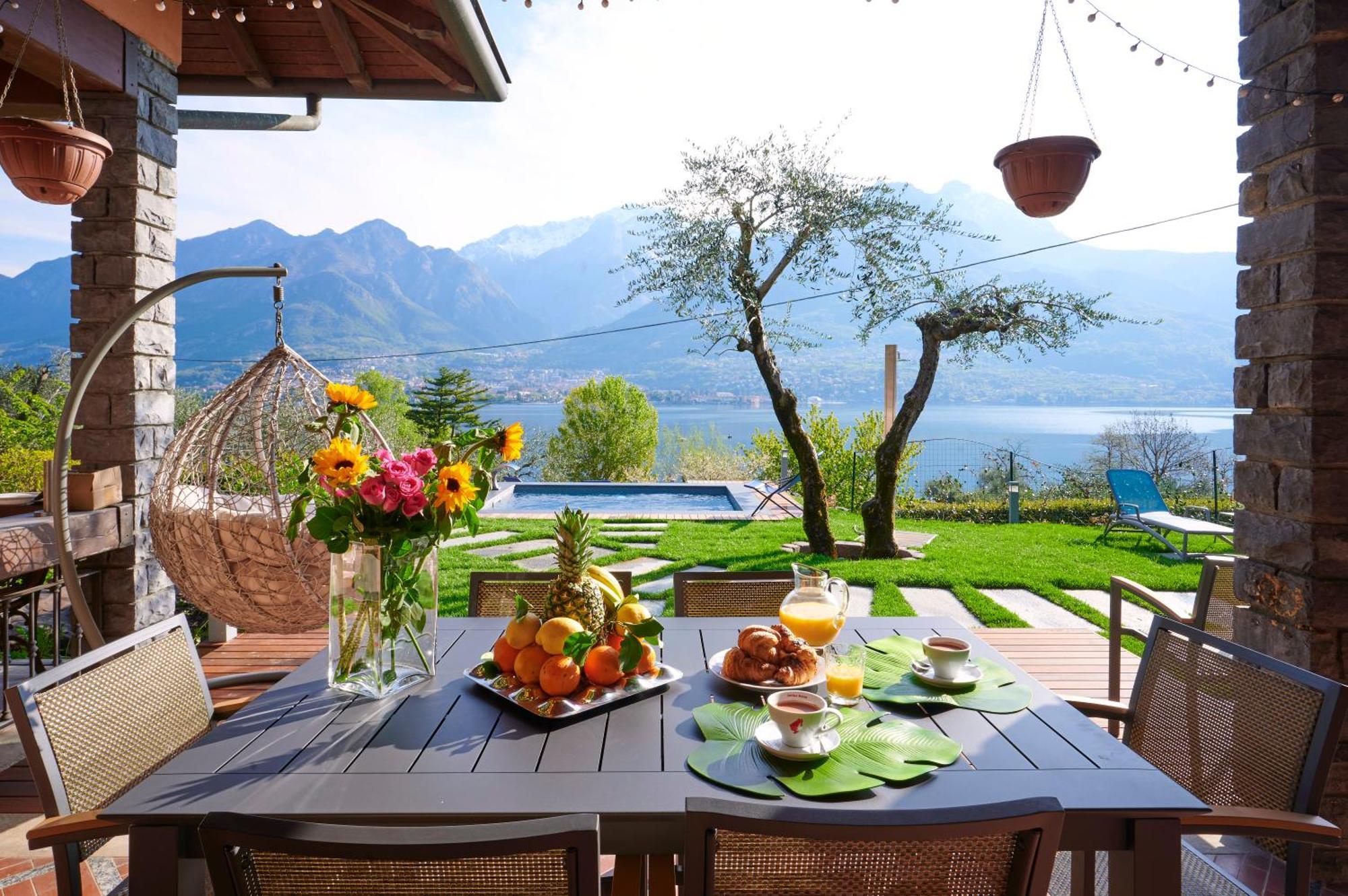Villa Vittoria With Private Heated Pool & Shared Sauna - Bellagio Village Residence Oliveto Lario Eksteriør billede