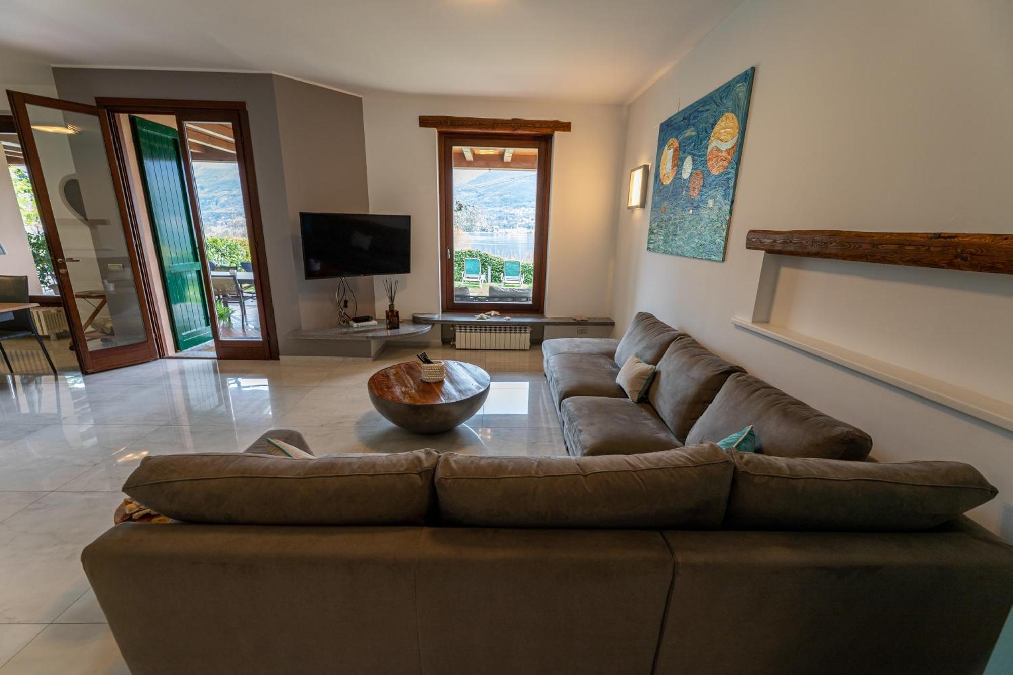 Villa Vittoria With Private Heated Pool & Shared Sauna - Bellagio Village Residence Oliveto Lario Eksteriør billede